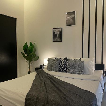 Eko Stay- Tropicana Villa Lonavala Eksteriør bilde